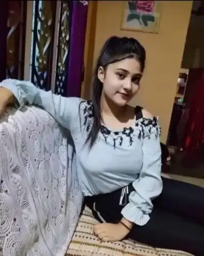Call Girls Service in Dona Paula